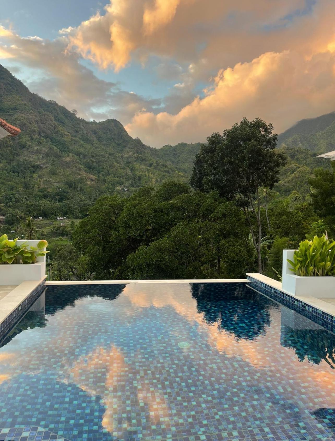 Tropical Habitat Bali Villa Amed  Exterior photo